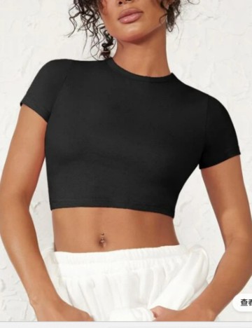Top Shein, negru