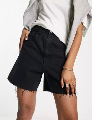Pantaloni scurți de blugi Stradivarius, negru