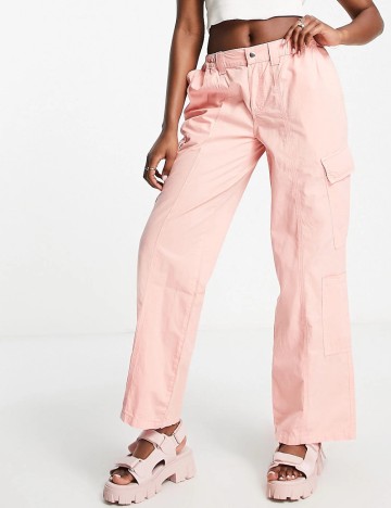 Pantaloni cargo ASOS, roz