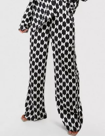 Pantaloni Boohoo, mix culori