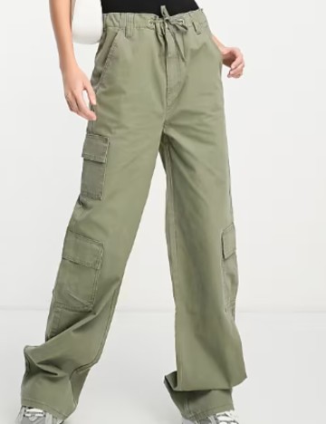 Pantaloni ASOS, kaki