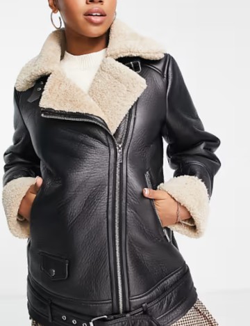 Cojoc Stradivarius, maro