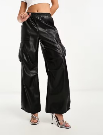 Pantaloni din imitatie de piele Miss Selfridge, negru