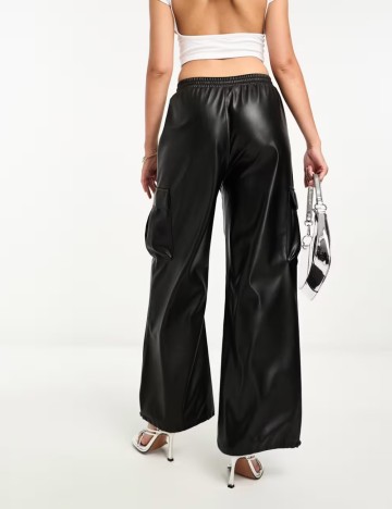 Pantaloni din imitatie de piele Miss Selfridge, negru