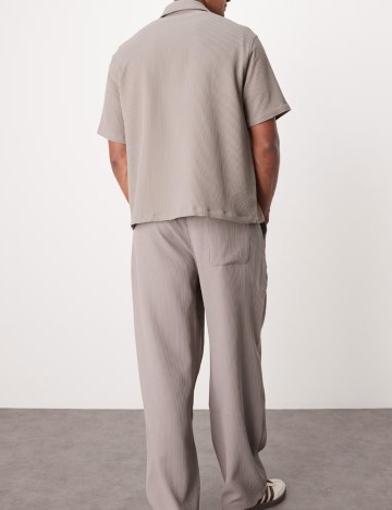 Cămașă cu m&acirc;necă scurtă Bershka, gri