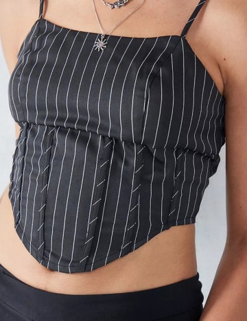 Top Daisy Street, negru
