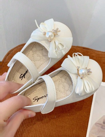 Pantofi Shein, crem