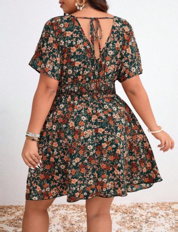 Rochie mini Shein Curve+, mix culori