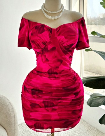 Rochie mini Shein Curve+, roz