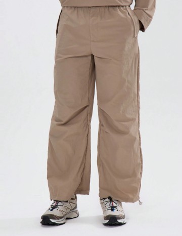 Pantaloni Shein, maro