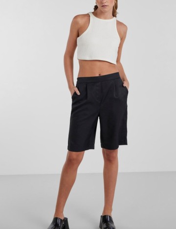 Pantaloni scurți Pieces, negru