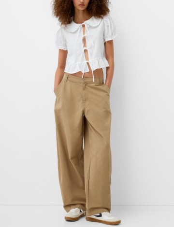Pantaloni Bershka, bej
