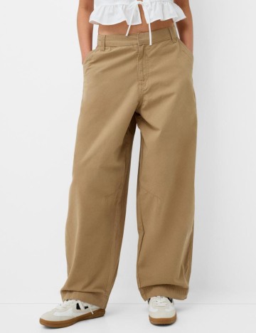 Pantaloni Bershka, bej