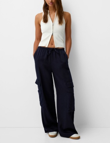 Pantaloni Bershka, albastru