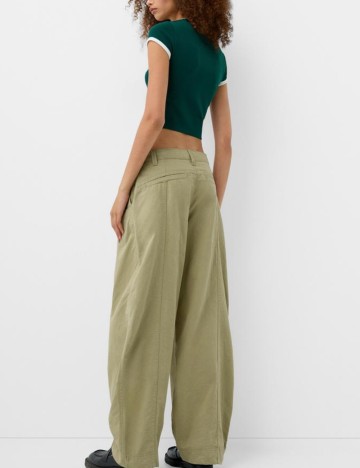 Pantaloni Bershka, verde