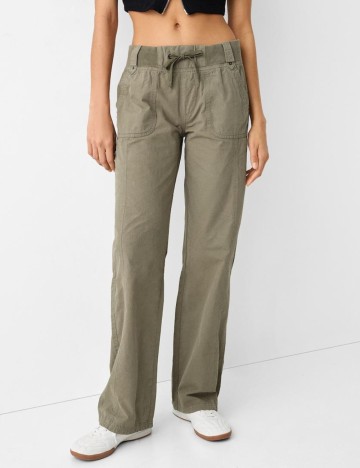 Pantaloni Bershka, kaki