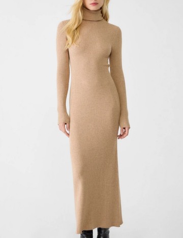 Rochie maxi Stradivarius, maro