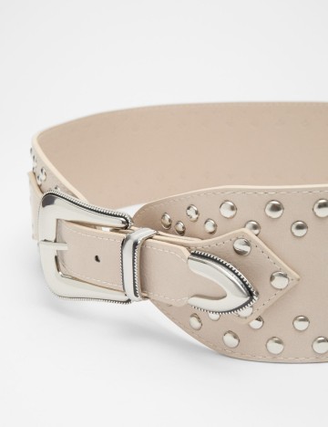 Curea Stradivarius, maro