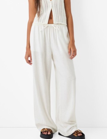 Pantaloni Bershka, alb