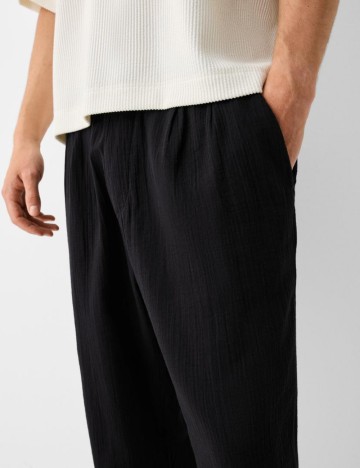 Pantaloni Bershka, negru
