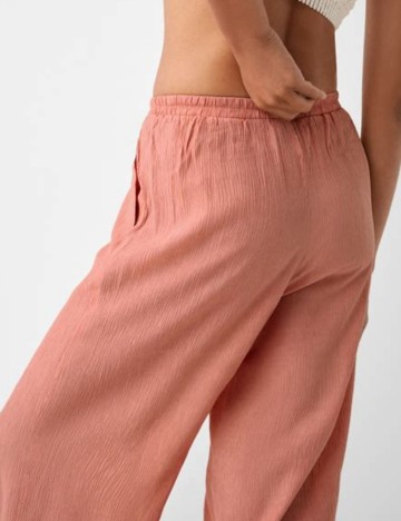 Pantaloni Bershka, roz