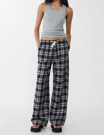 Pantaloni Stradivarius, mix culori