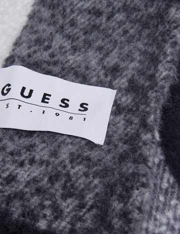 Fular Guess, mix culori