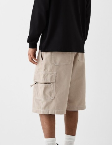 Pantaloni 3/4 Bershka, bej