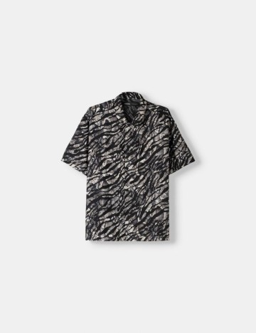 Cămașă cu m&acirc;necă scurtă Bershka, mix culori