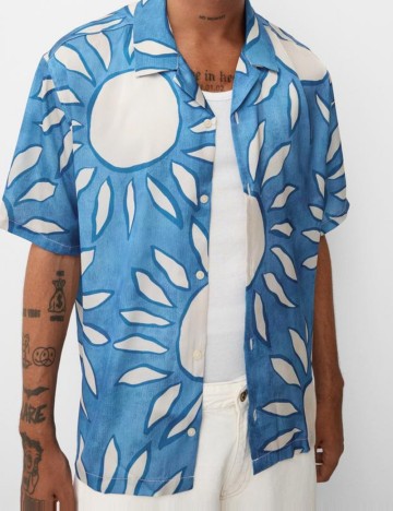 Cămașă cu m&acirc;necă scurtă Bershka, mix culori