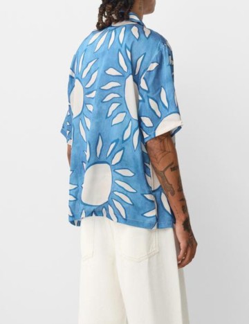 Cămașă cu m&acirc;necă scurtă Bershka, mix culori