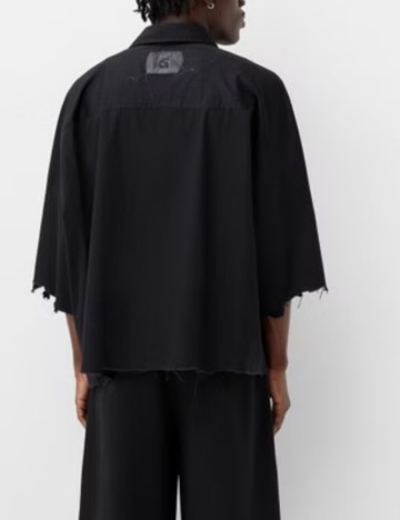 Cămașă cu m&acirc;necă scurtă Bershka, negru