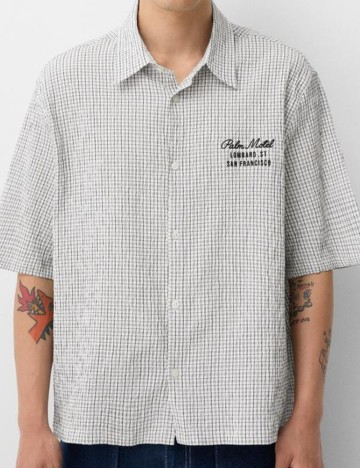 Cămașă cu m&acirc;necă scurtă Bershka, mix culori