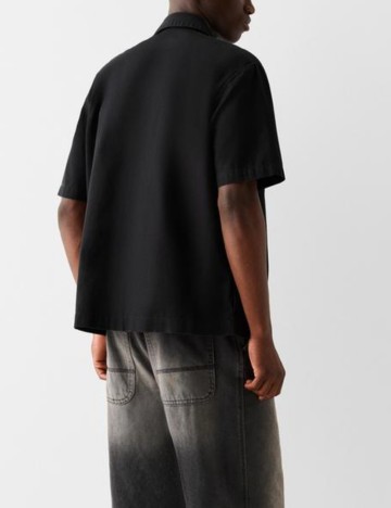 Cămașă cu m&acirc;necă scurtă Bershka, negru