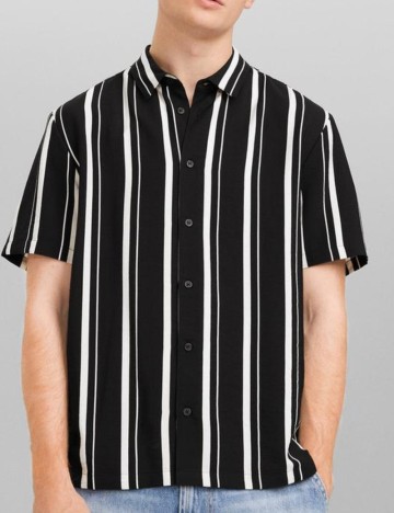 Cămașă cu m&acirc;necă scurtă Bershka, negru