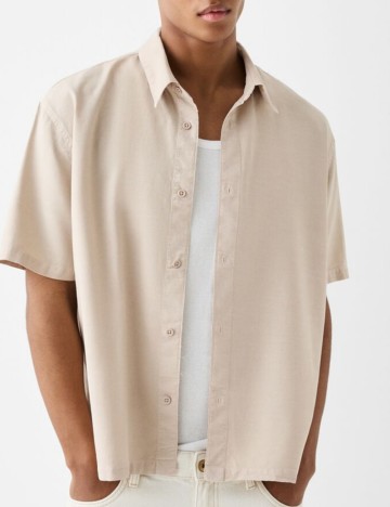 Cămașă cu m&acirc;necă scurtă Bershka, bej