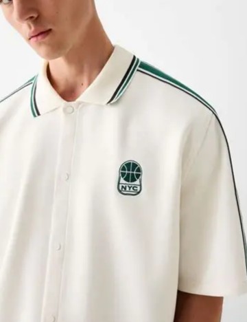 Cămașă cu m&acirc;necă scurtă Bershka, crem