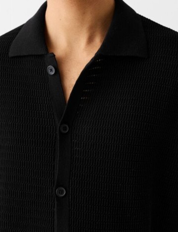 Cămașă cu m&acirc;necă scurtă Bershka, negru