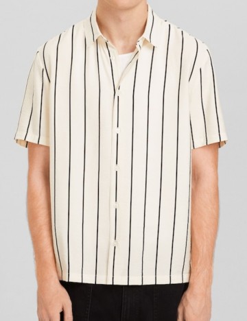 Cămașă cu m&acirc;necă scurtă Bershka, mix culori