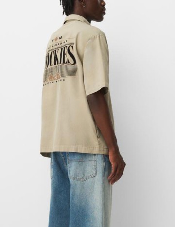 Cămașă cu m&acirc;necă scurtă Bershka, bej