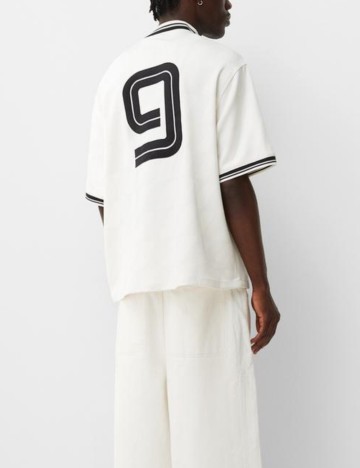 Cămașă cu m&acirc;necă scurtă Bershka, crem