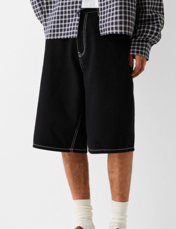 Pantaloni scurți Bershka, negru