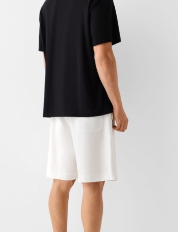 Pantaloni scurți Bershka, alb