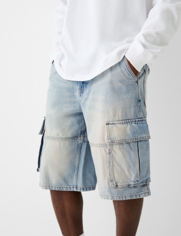 Pantaloni scurți Bershka, albastru