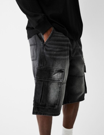 Pantaloni scurți Bershka, negru