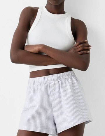 Pantaloni scurți Bershka, mix culori