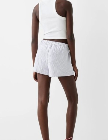 Pantaloni scurți Bershka, mix culori