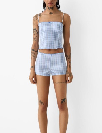 Pantaloni scurți Bershka, mix culori