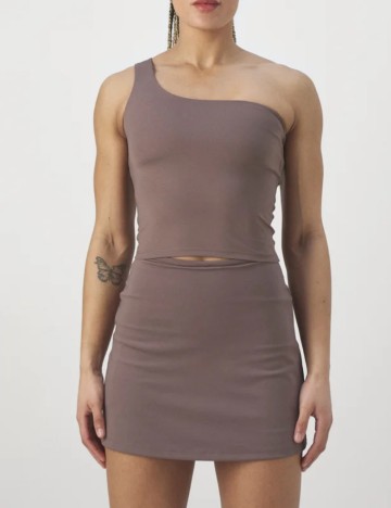 Top Girlfriend Collective, maro