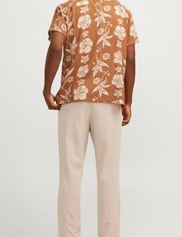 Cămașă cu m&acirc;necă scurtă Jack & Jones, maro